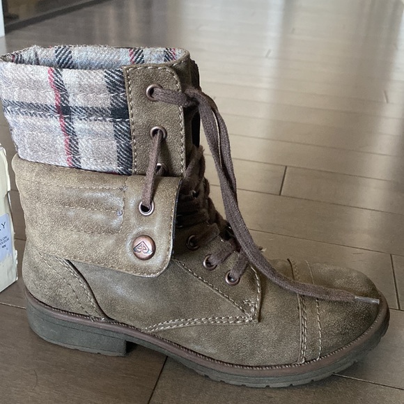 Roxy combat boots womens size 6.5 TTS - Picture 7 of 8